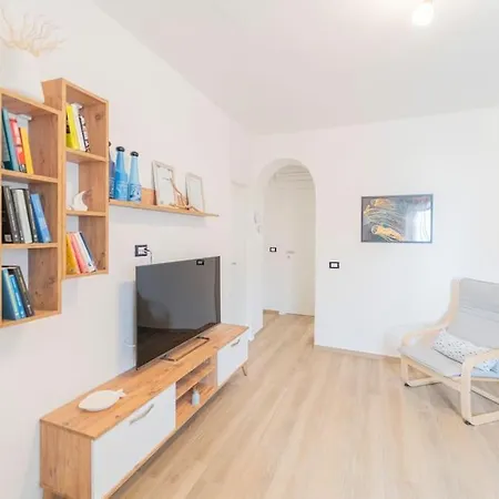 A Casa Di Mary דירה ריבה טריגוסו